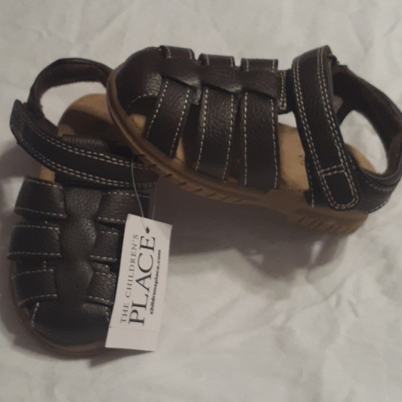 Children's place tobbler  slipper - Picture 2 of 8